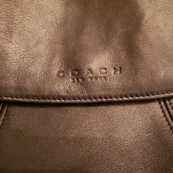 Purse - Picture 2 of 2